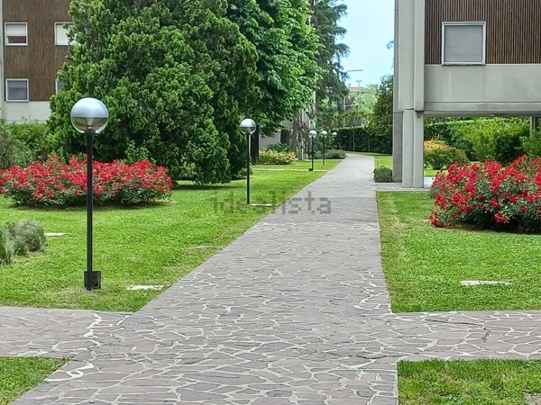 appartamento in vendita a Milano in zona Bruzzano