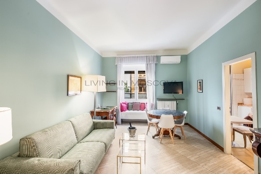 appartamento in vendita a Milano in zona Porta Nuova