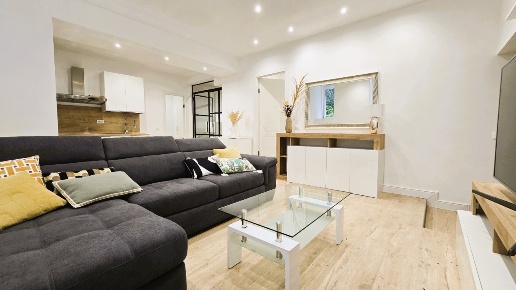 appartamento in vendita a Milano in zona Solari