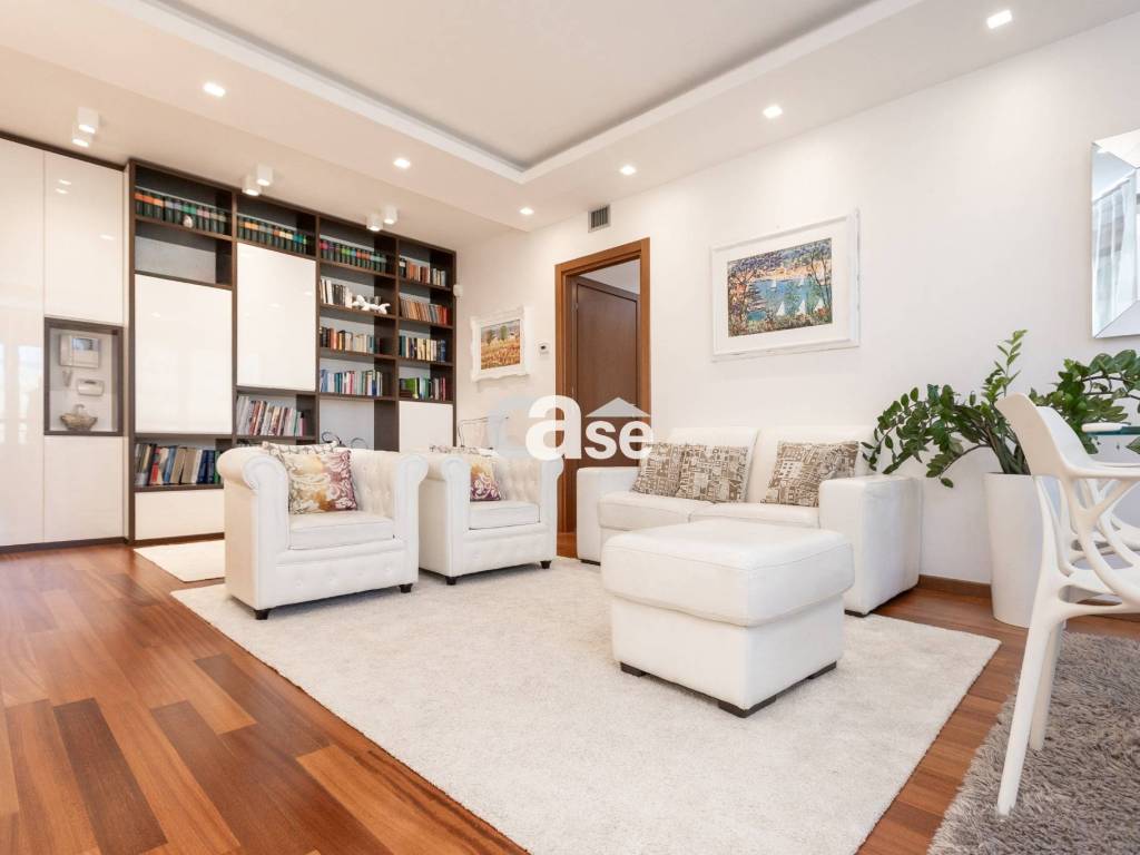 appartamento in vendita a Milano in zona Quarto Cagnino