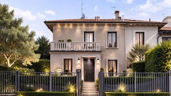 casa indipendente in vendita a Milano in zona Isola