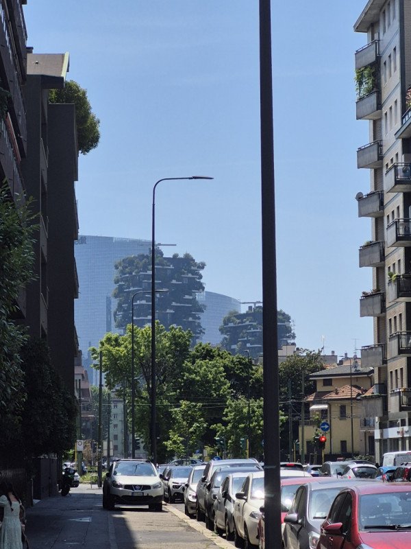 appartamento in vendita a Milano in zona Isola