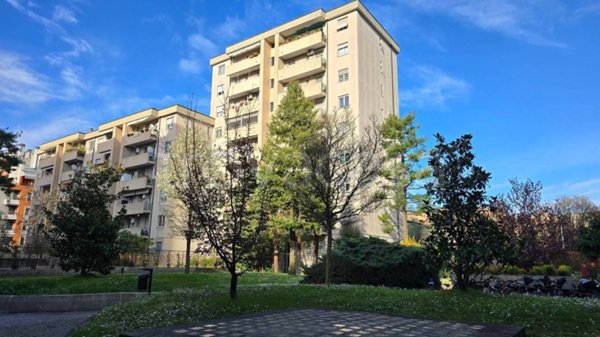 appartamento in vendita a Milano in zona Vigentino