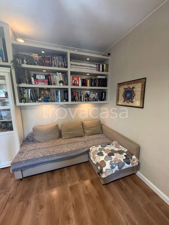 appartamento in vendita a Milano in zona Isola