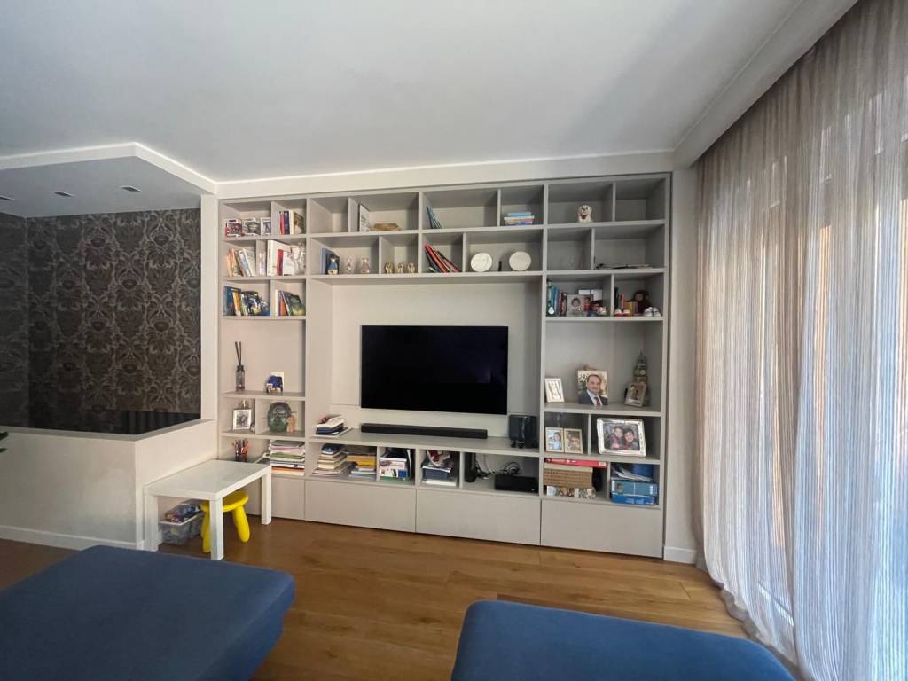 appartamento in vendita a Milano in zona Affori