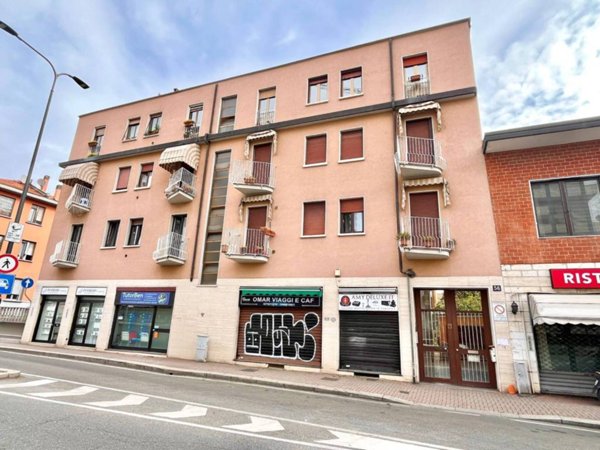 appartamento in vendita a Milano in zona Affori