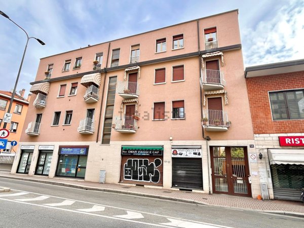 appartamento in vendita a Milano in zona Affori