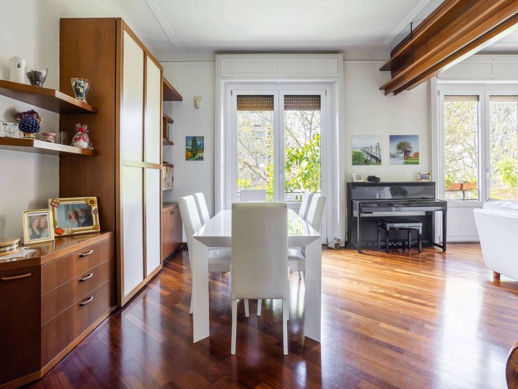 appartamento in vendita a Milano in zona Città Studi