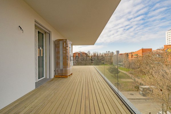 appartamento in vendita a Milano in zona Adriano