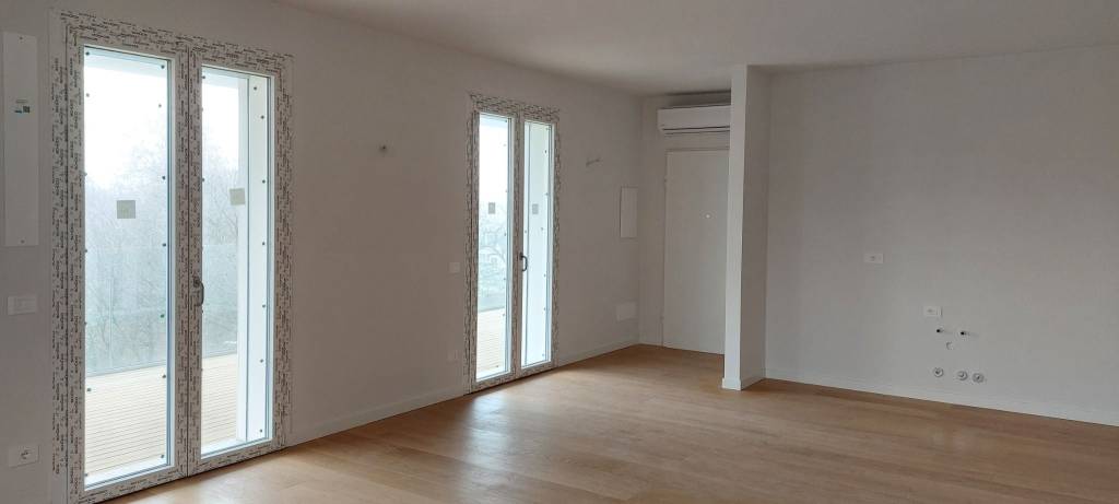 appartamento in vendita a Milano in zona Adriano