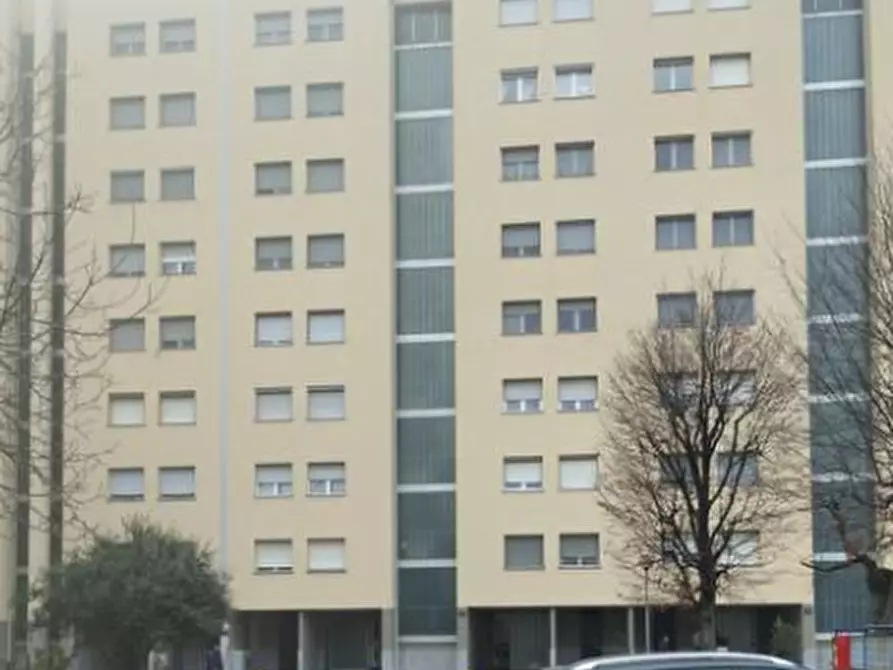 appartamento in vendita a Milano in zona Rogoredo