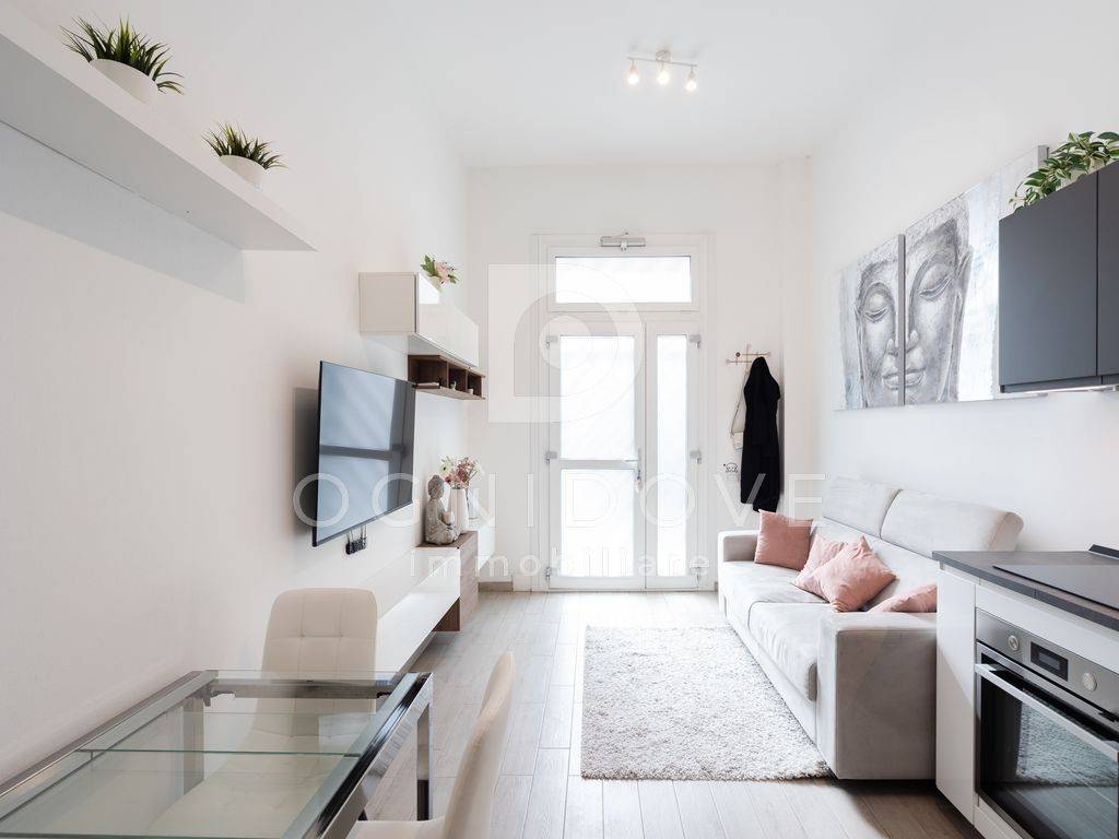 appartamento in vendita a Milano in zona Solari