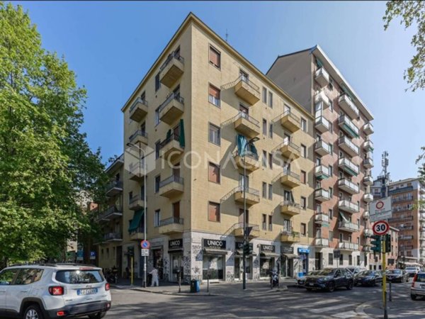 appartamento in vendita a Milano in zona Chiesa Rossa