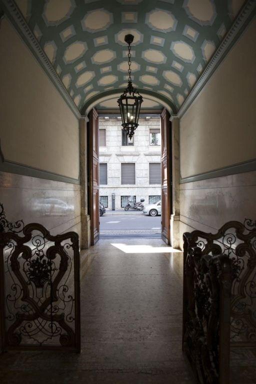 ufficio in vendita a Milano in zona Porta Venezia