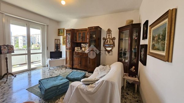 appartamento in vendita a Milano in zona Crescenzago