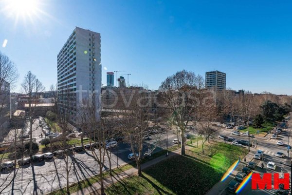 appartamento in vendita a Milano in zona Isola