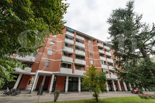 appartamento in vendita a Milano in zona Chiesa Rossa