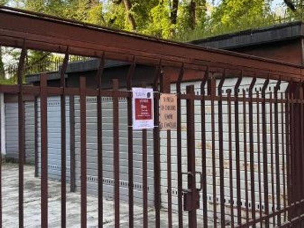 negozio in vendita a Milano in zona Forze Armate