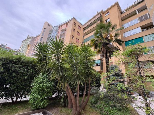 appartamento in vendita a Milano in zona Villapizzone