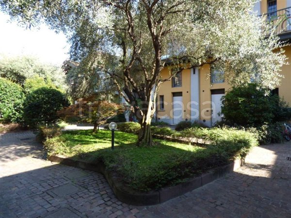 appartamento in vendita a Milano in zona Dergano