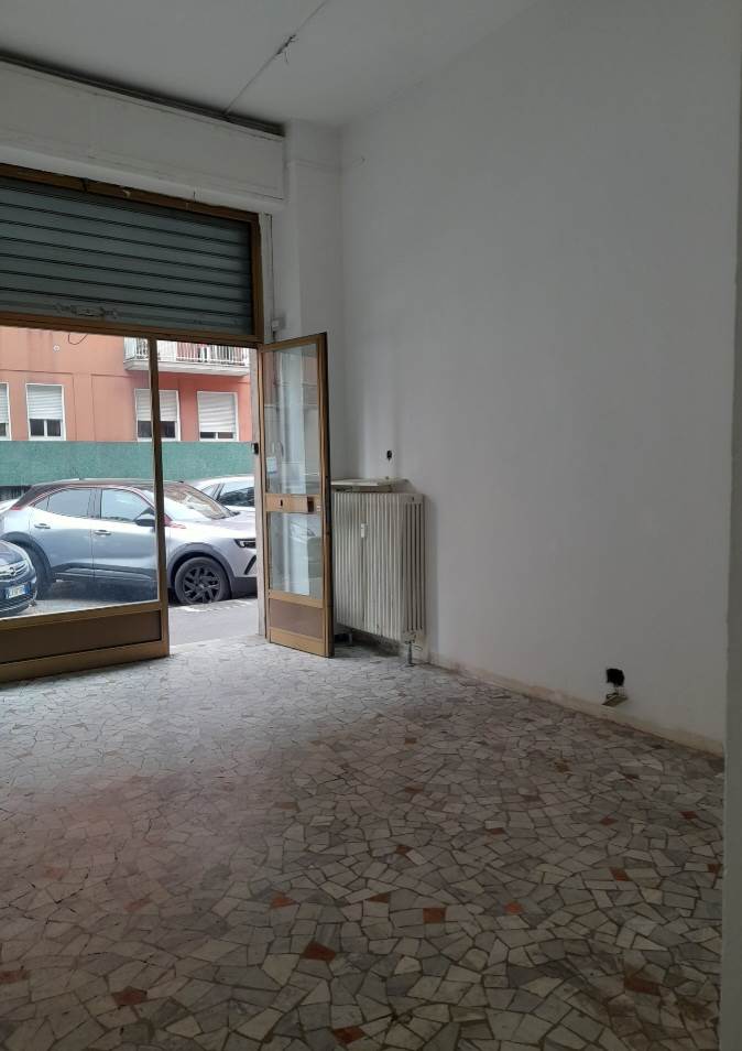 negozio in vendita a Milano