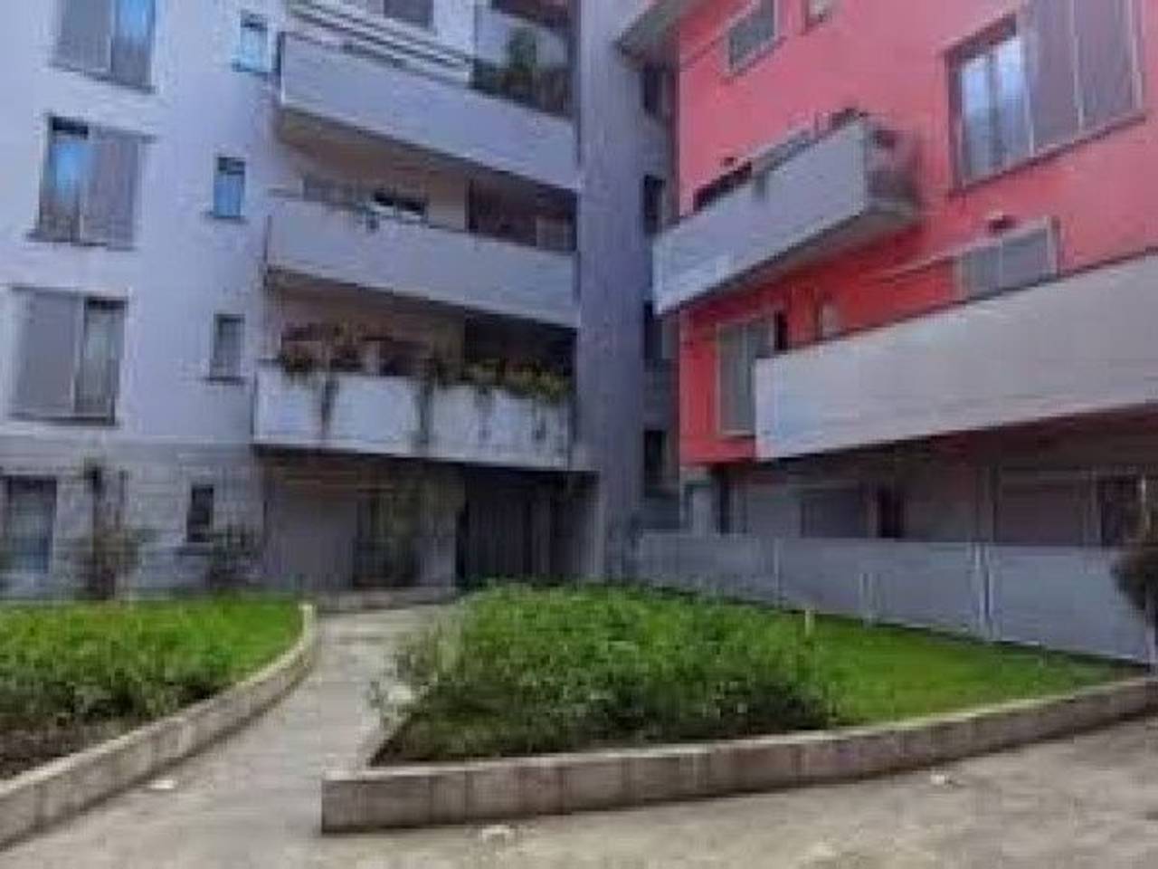 appartamento in vendita a Milano in zona Garegnano