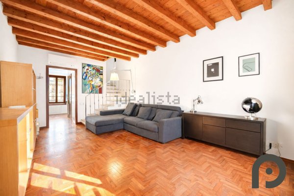 appartamento in vendita a Milano in zona Guastalla