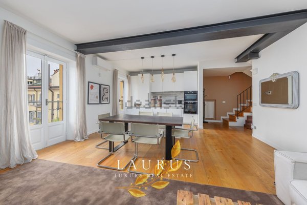 appartamento in vendita a Milano in zona Sempione