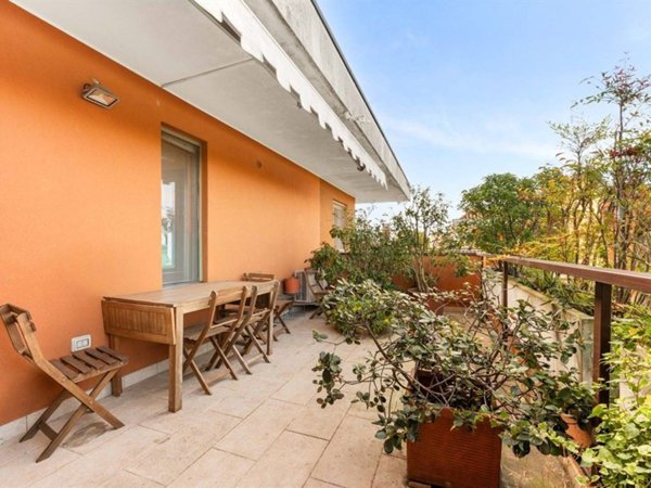 appartamento in vendita a Milano in zona Gratosoglio