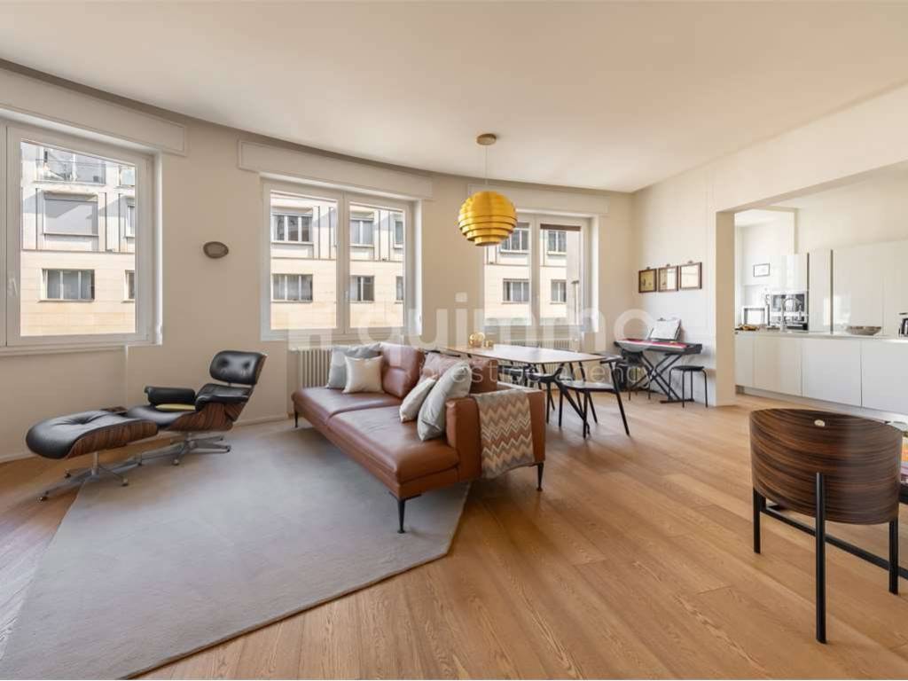 appartamento in vendita a Milano in zona Brera