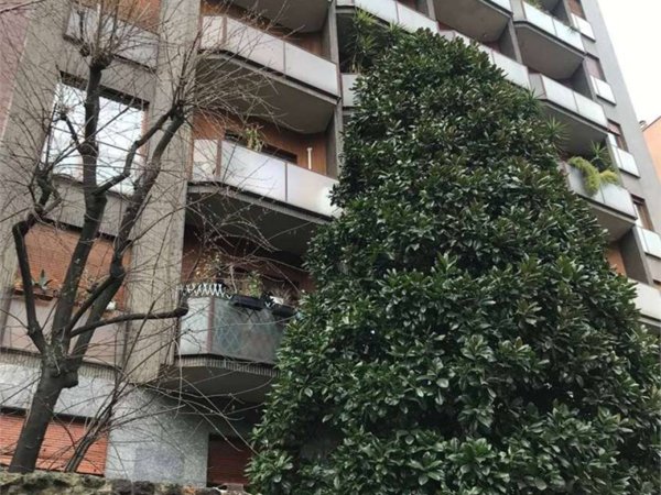 appartamento in vendita a Milano in zona Porta Romana