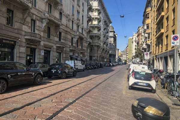 negozio in vendita a Milano