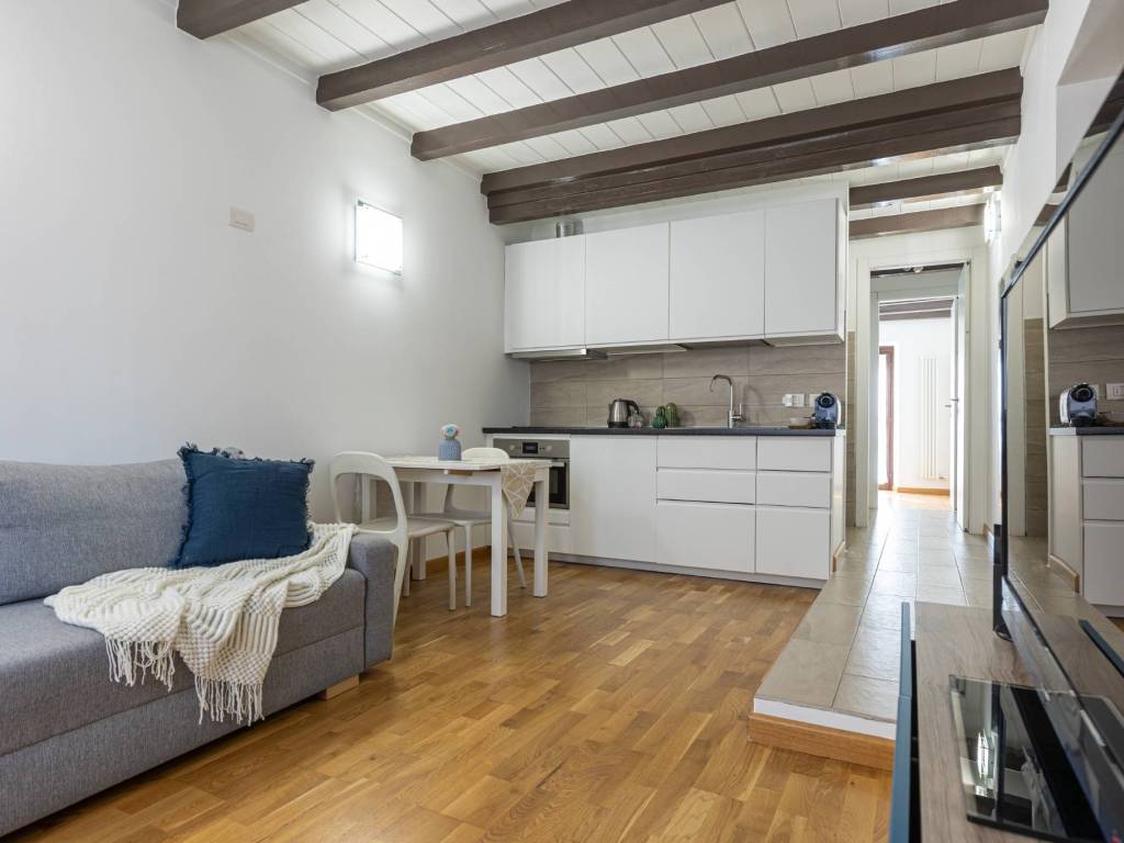 appartamento in vendita a Milano in zona Porta Venezia