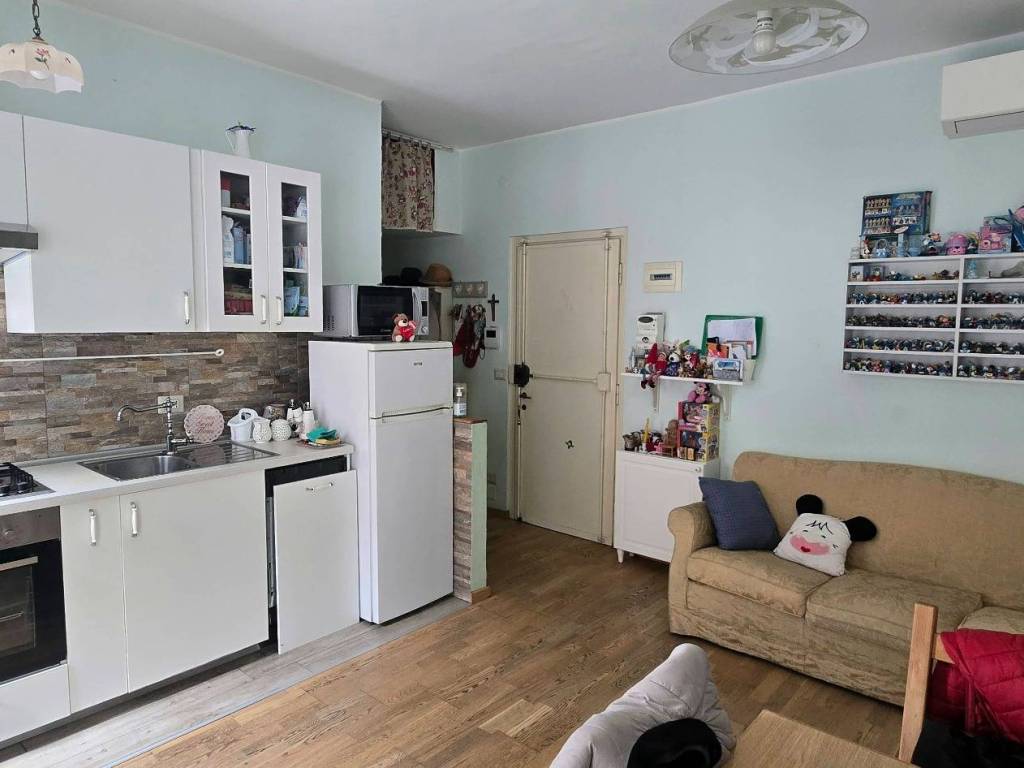 appartamento in vendita a Milano in zona Crescenzago