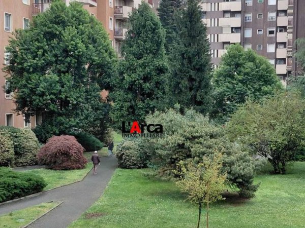 appartamento in vendita a Milano in zona Niguarda