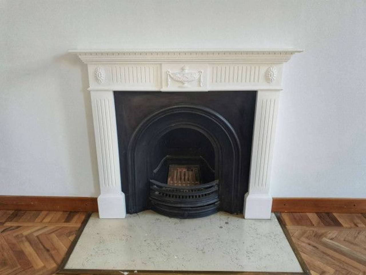 appartamento in vendita a Milano in zona Cadorna