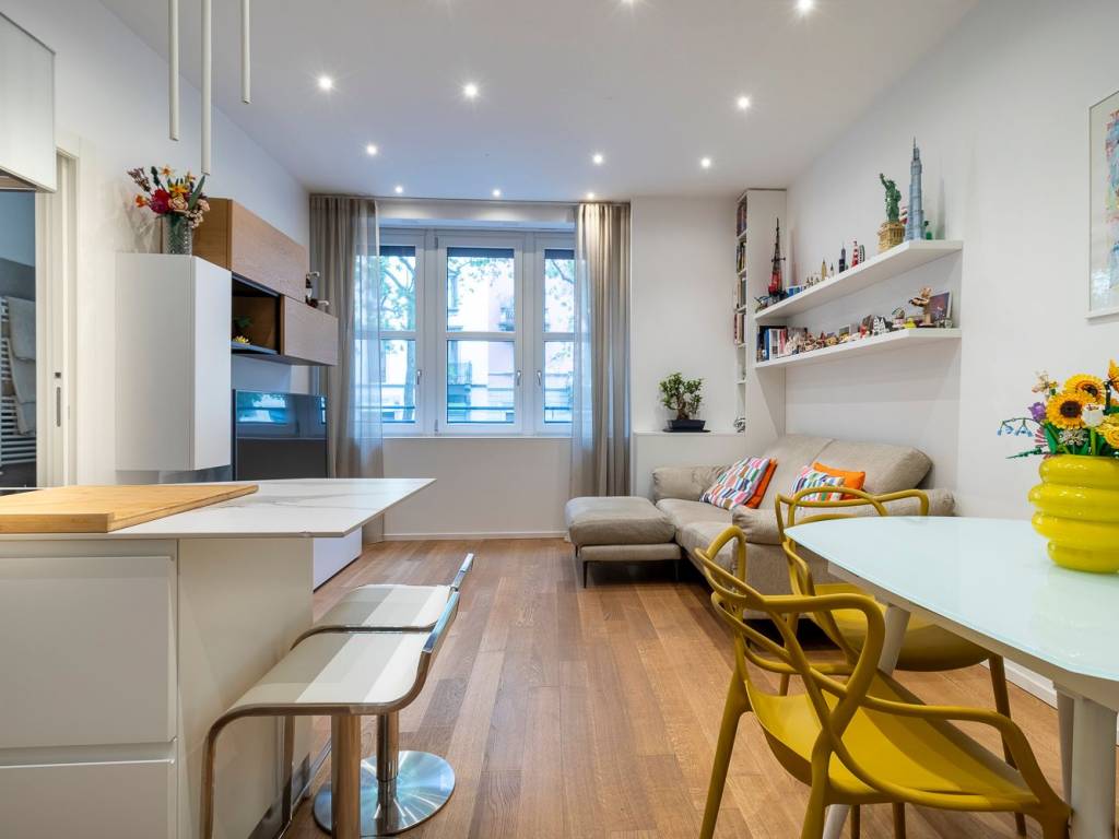 appartamento in vendita a Milano in zona Isola