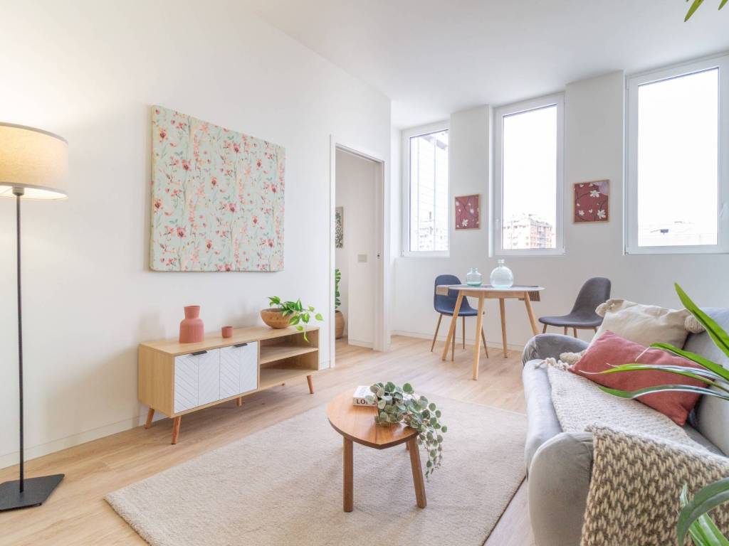 appartamento in vendita a Milano in zona Vigentino