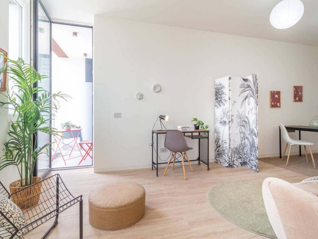 appartamento in vendita a Milano in zona Vigentino