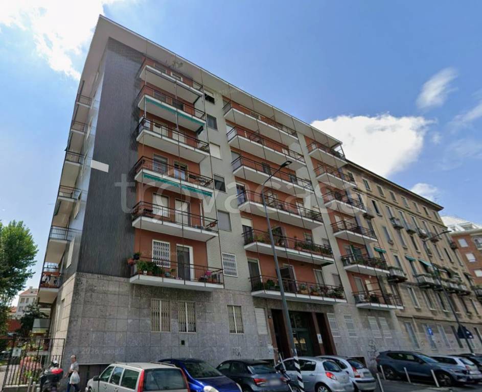 appartamento in vendita a Milano in zona Corvetto