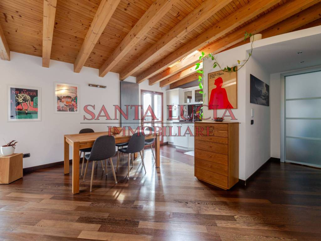 appartamento in vendita a Milano in zona Città Studi