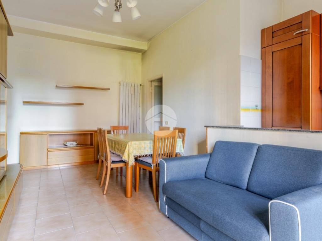 appartamento in vendita a Milano in zona Forze Armate