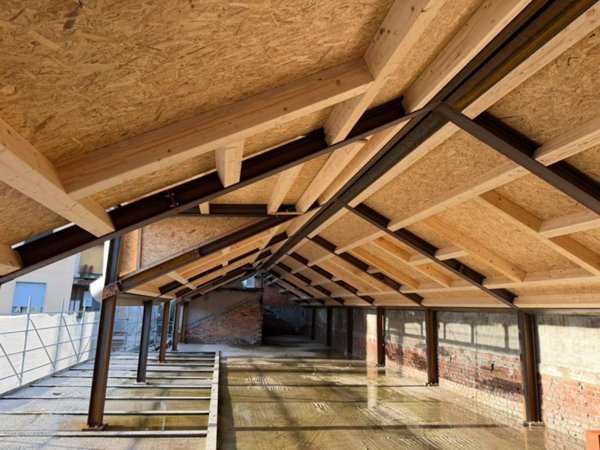 appartamento in vendita a Milano in zona Cascina dei Pomi