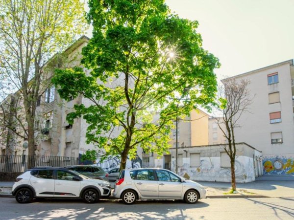 appartamento in vendita a Milano in zona San Siro