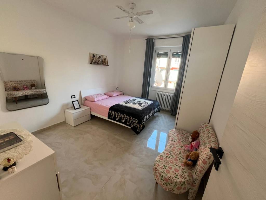 appartamento in vendita a Milano in zona Barona