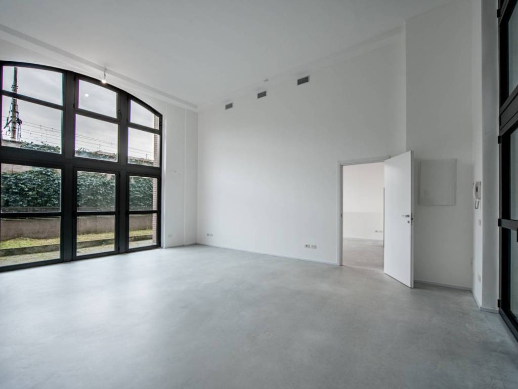 appartamento in vendita a Milano in zona Vigentino