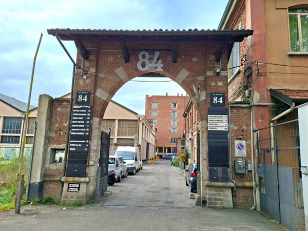 appartamento in vendita a Milano in zona Forlanini