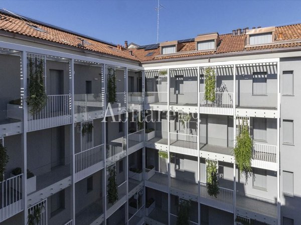 appartamento in vendita a Milano in zona Porta Romana