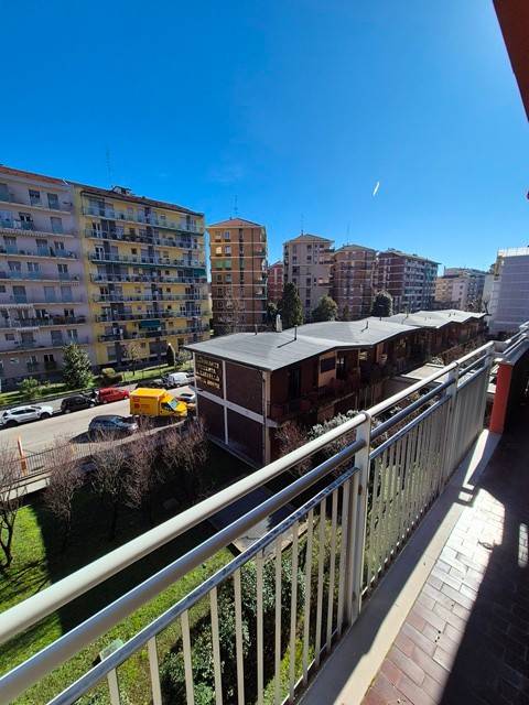 appartamento in vendita a Milano in zona Città Studi