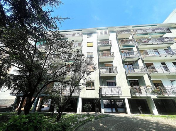 appartamento in vendita a Milano in zona Musocco